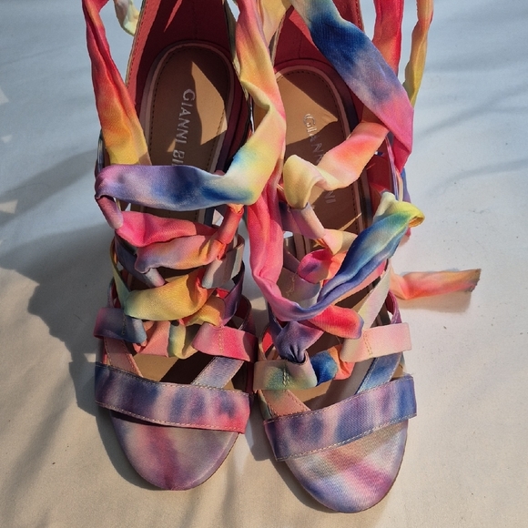Gianni Bini Elegant Multicolor Strappy Heels. Womens 8.5. New With Tag - Picture 15 of 16